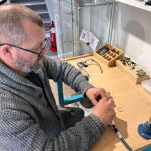 Load image into Gallery viewer, Weekly jewellery classes