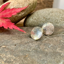 Load image into Gallery viewer, Silver textured round stud earrings