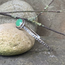 Load image into Gallery viewer, Sterling silver and Chrysoprase stacking bangle