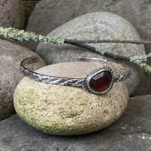 Load image into Gallery viewer, Sterling silver and Rhodolite Garnet stacking bangle