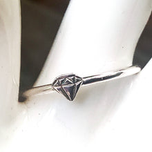 Load image into Gallery viewer, Design stacking rings, Leaf, Heart, Star, Paw, Sun, Yin yang, Diamond