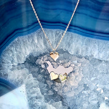 Load image into Gallery viewer, Dainty Silver heart necklace