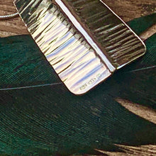 Load image into Gallery viewer, Hammered texture silver necklace