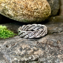 Load image into Gallery viewer, Sterling silver, triple twisted, textured ring - UK size O