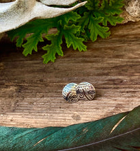 Load image into Gallery viewer, Sterling silver studs