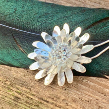 Load image into Gallery viewer, Daisy necklace. Sterling silver.