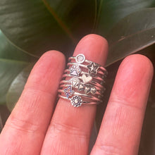 Load image into Gallery viewer, Design stacking rings, Leaf, Heart, Star, Paw, Sun, Yin yang, Diamond