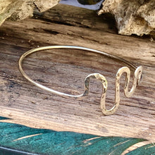 Load image into Gallery viewer, Sterling silver wave bangle. M/L