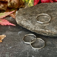 Load image into Gallery viewer, Silver faceted, geometric, hammered ring