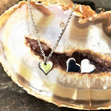 Load image into Gallery viewer, Dainty Silver heart necklace