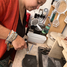 Load image into Gallery viewer, One to one jewellery lessons Hourly rate