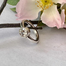 Load image into Gallery viewer, Sterling silver and sparkling zirconia ring - UK size L