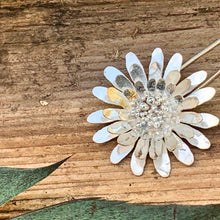 Load image into Gallery viewer, Daisy necklace. Sterling silver.