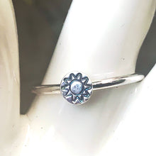 Load image into Gallery viewer, Design stacking rings, Leaf, Heart, Star, Paw, Sun, Yin yang, Diamond