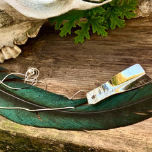 Load image into Gallery viewer, Hammered texture silver necklace
