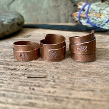 Load image into Gallery viewer, Solid copper, adjustable, wide band wrap rings. Made to order
