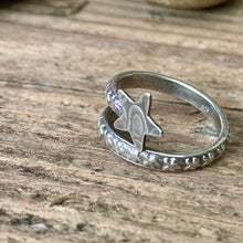 Load image into Gallery viewer, Adjustable sterling silver shooting star ring. Made to order

