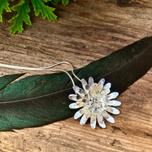 Load image into Gallery viewer, Daisy necklace. Sterling silver.
