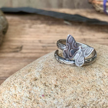 Load image into Gallery viewer, Adjustable sterling silver Butterfly ring. Made to order
