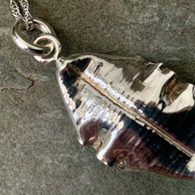 Load image into Gallery viewer, Organic, sterling silver curled leaf pendant with green Aventurine drop
