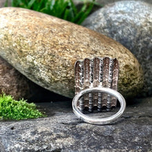Load image into Gallery viewer, Sterling silver, corrugated ring. UK size I
