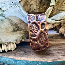 Load image into Gallery viewer, Heavy copper cuff bracelet
