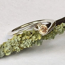 Load image into Gallery viewer, Sterling silver and champagne zirconia ring - UK size O
