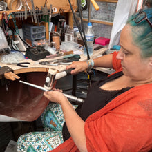 Load image into Gallery viewer, One to one jewellery lessons Hourly rate
