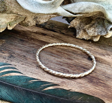 Load image into Gallery viewer, Sterling silver twisted bangle. M/L
